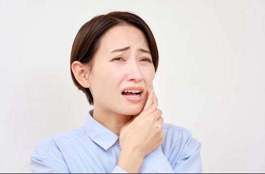 年末年始の不摂生をリセット！年明けに知っておくべき口腔ケアの秘訣【日野市】