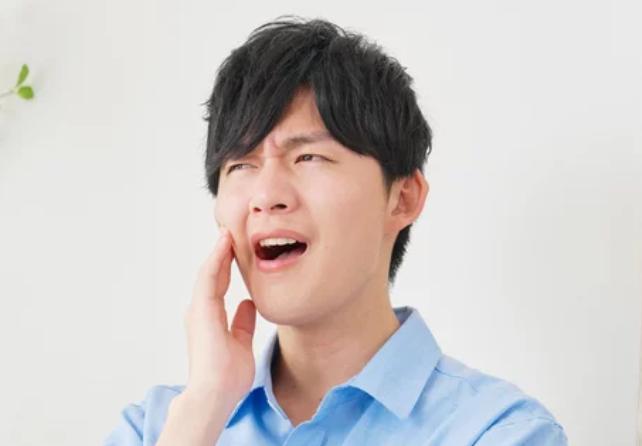 五月病で口の中も不調に？！ 気づかないうちに進行する口腔トラブルと対策【八王子市】