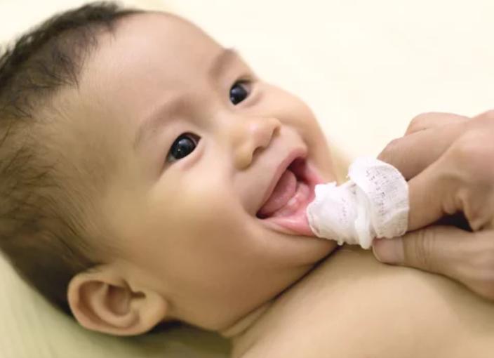親が知るべき子どもの歯の健康管理：成長に合わせたケア方法【八王子市】