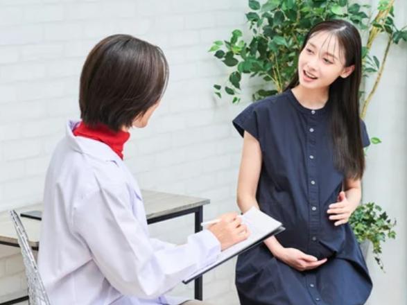 妊娠中の口腔ケアはどうする？ホルモンバランスの変化による歯への影響とその対策【八王子市】